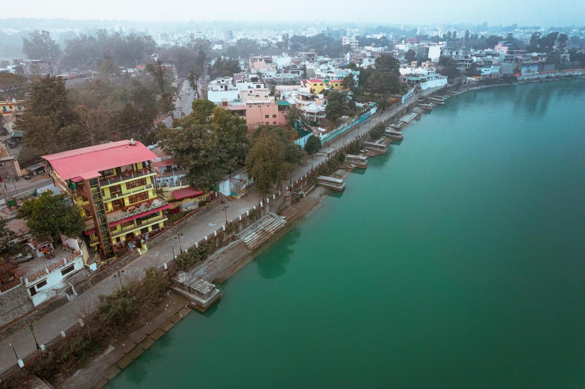 The Neeraj Naturecure On Ganga Rishīkesh Exterior foto